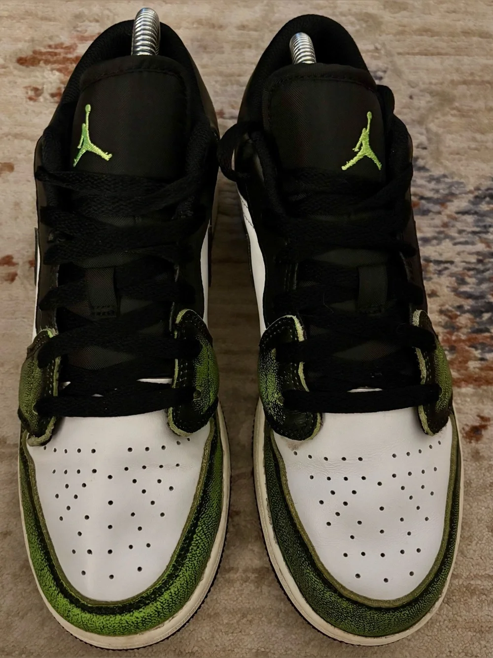 Air Jordan 1 Low SE “wear away electric green”